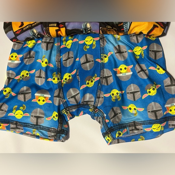 Disney StarWars Boxers/Briefs (Size 4/5)                        3Pks/12pr Total - Picture 4 of 7